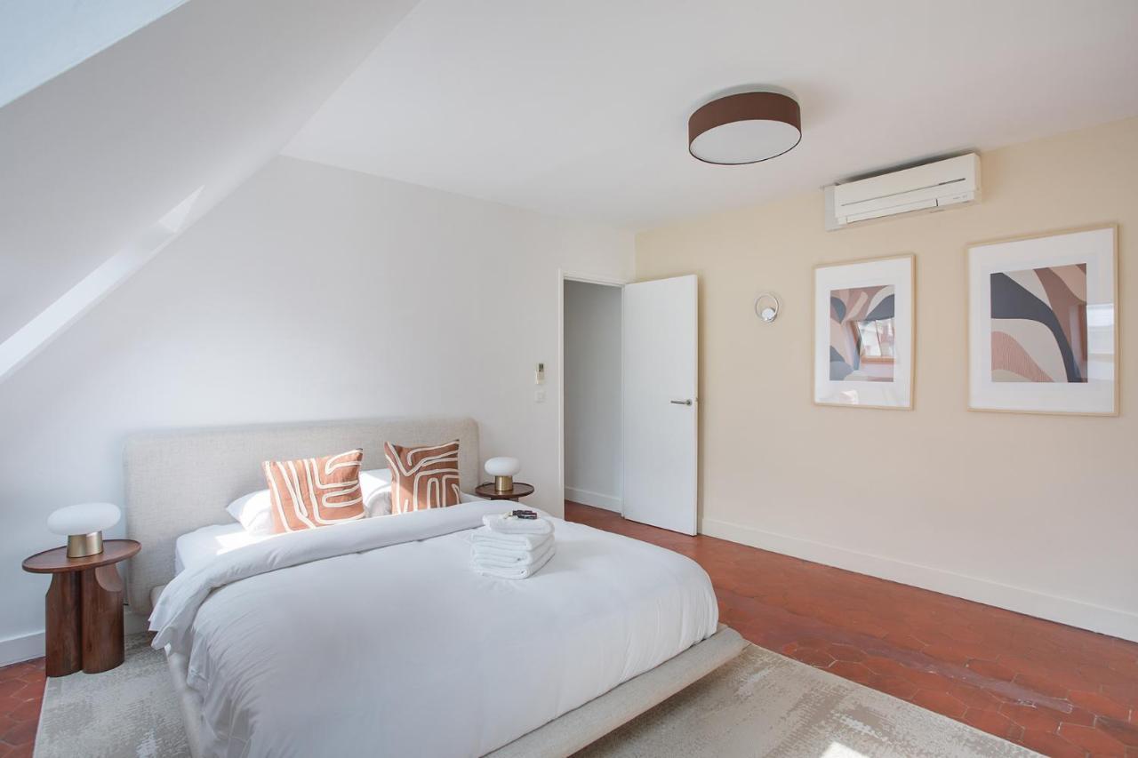 Apartement Montaigne George V By Studio Prestige パリ エクステリア 写真